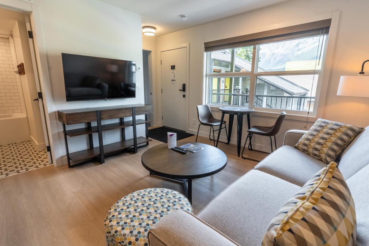 Basecamp Suites קאנמור מראה חיצוני תמונה